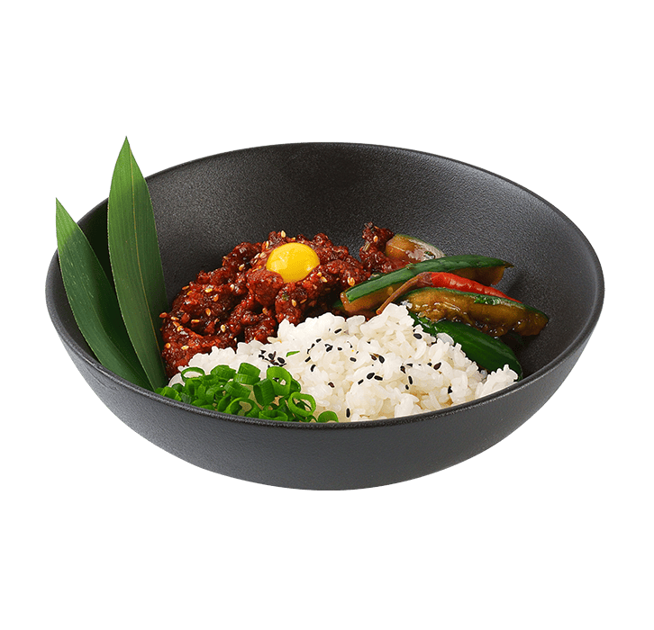 

Пулькоги с говядиной, кокосовым рисом и острыми огурцами